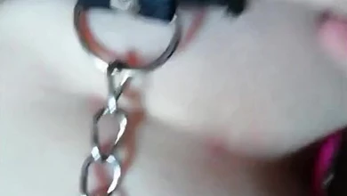 Коллектор трахает девку в наручниках в жопу самотыками и хуем за долги, снимая на телефон