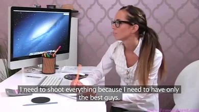 Девка создала свой порно кастинг и теперь ебется каждый день с новыми мужиками