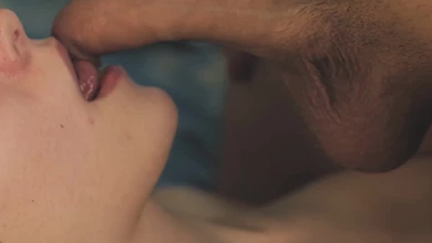 Самый близкий ракурс минета из возможных, который заставит возбудиться даже девок, которые не сосали никогда